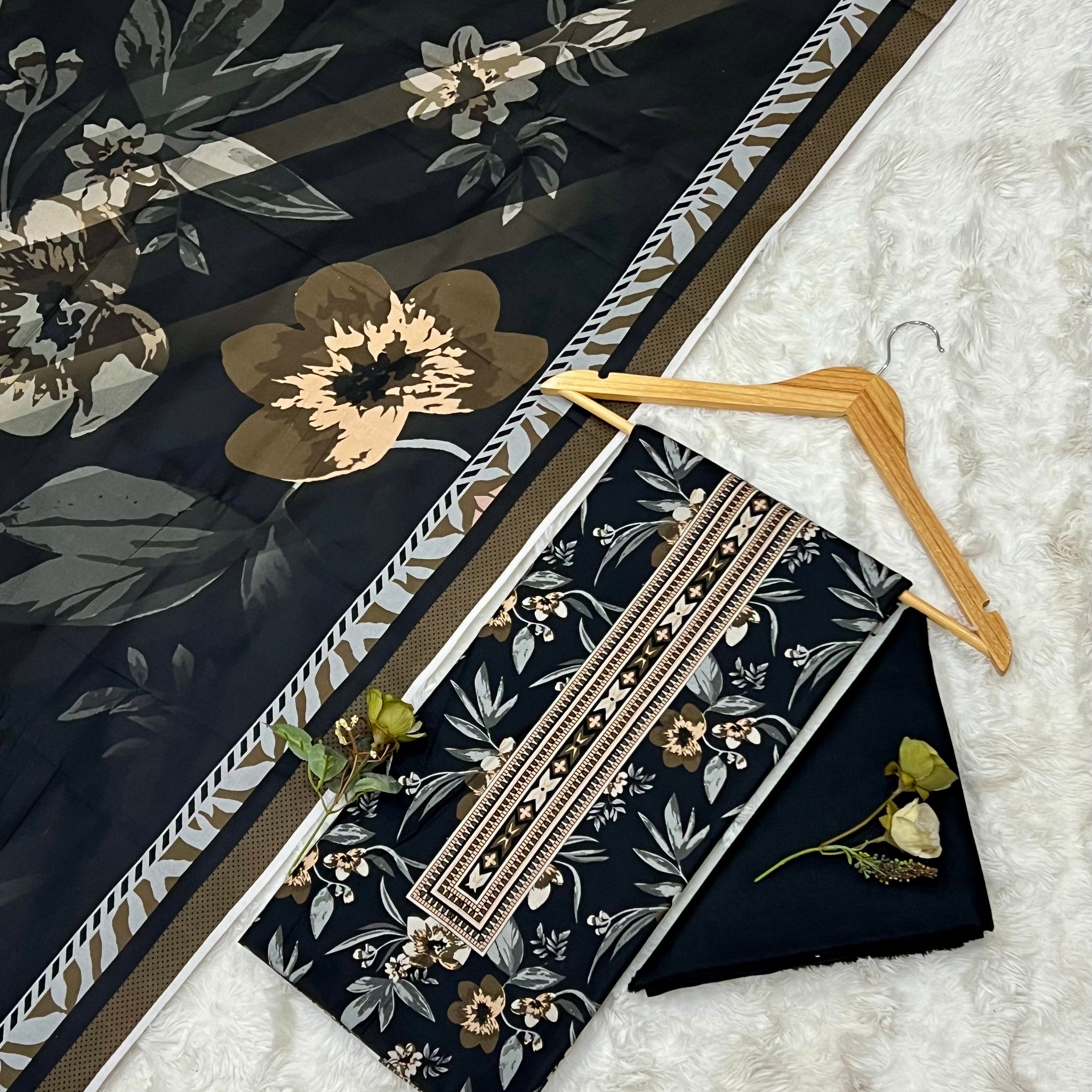 ZEEN KHADDAR PREMIUM